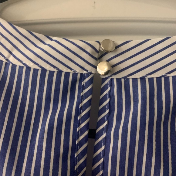 NWT Pinstripe 7th Ave Blouse - Picture 4 of 5